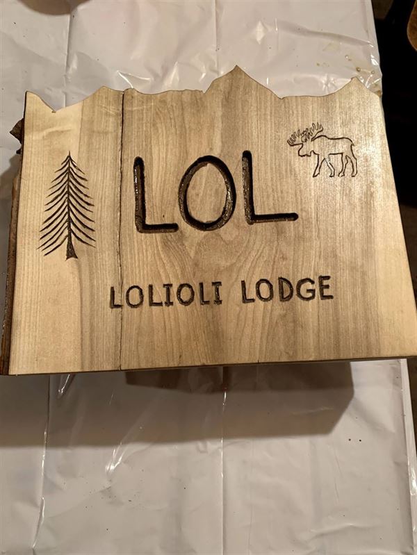 LoliOli Lodge Sign